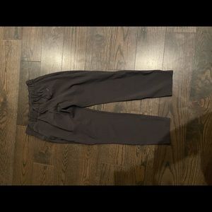 Lulu on the Fly Joggers